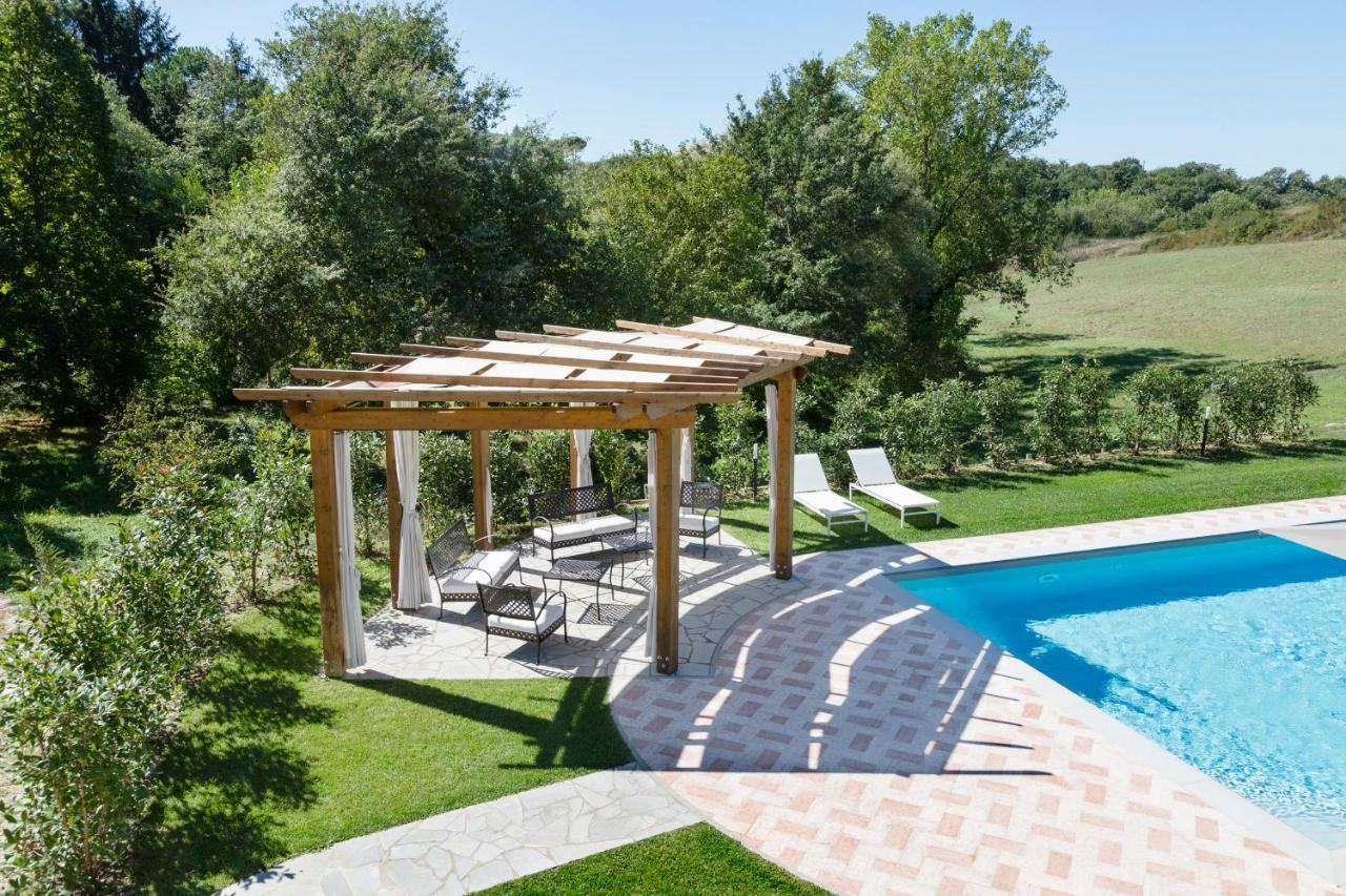 Borgo Giorgione Villa Monteleone dʼOrvieto Buitenkant foto