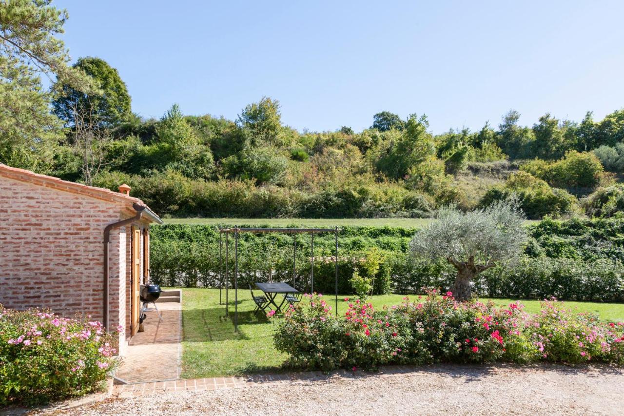 Borgo Giorgione Villa Monteleone dʼOrvieto Buitenkant foto